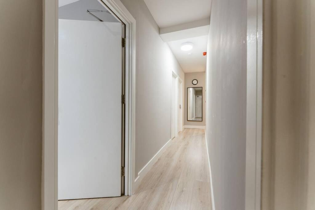Charming Central London Kitchenette - Your Ideal Stay In The Heart Of The City Exteriör bild